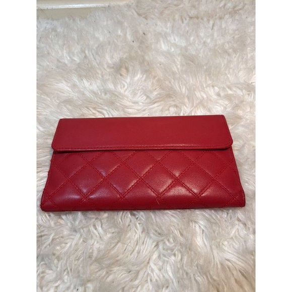 Buxton Handbags - Buxton Quilted Cowhide Leather Wallet - Tri-Fold